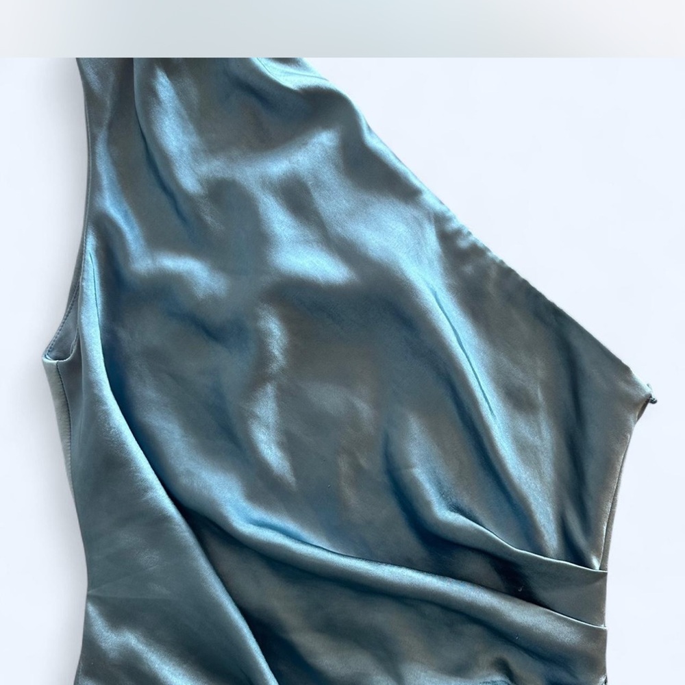 Elliatt One-Shoulder Dress in Rich Blue - Picture 3 of 4